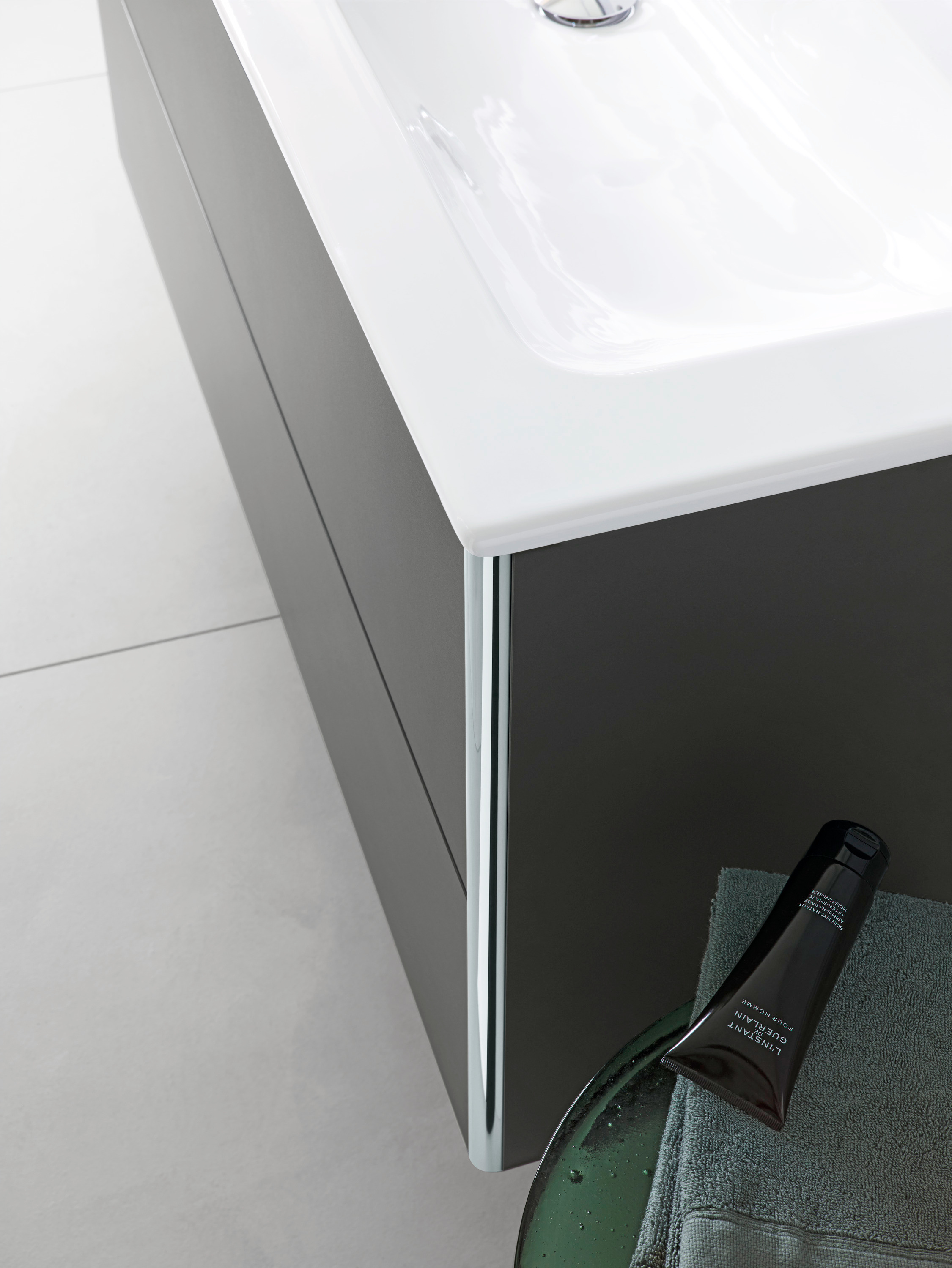 Duravit_ME_by_Starck_DI_1014536_300.jpg