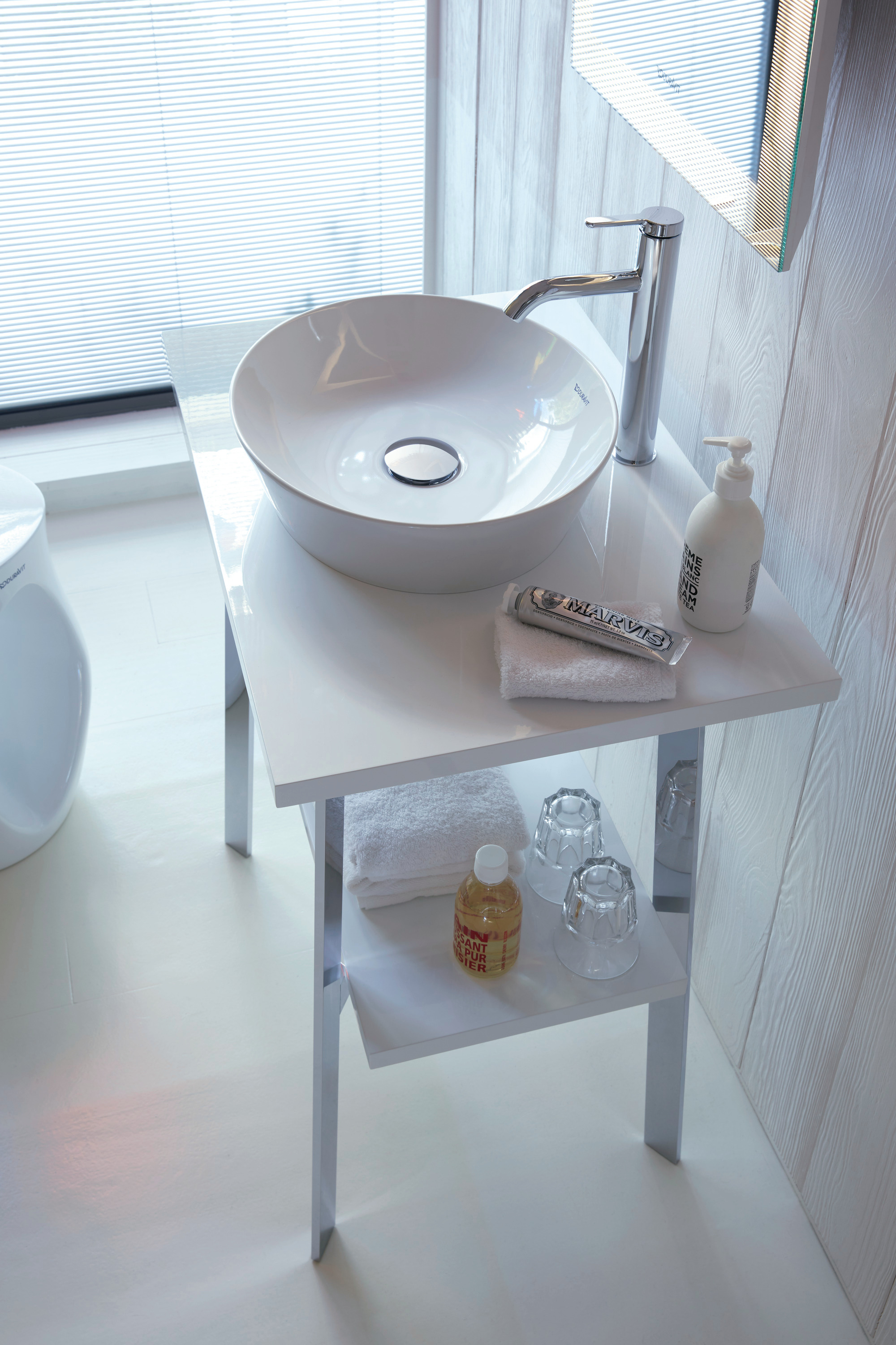 Duravit_Cape_Cod_PE_1288143_300.jpg