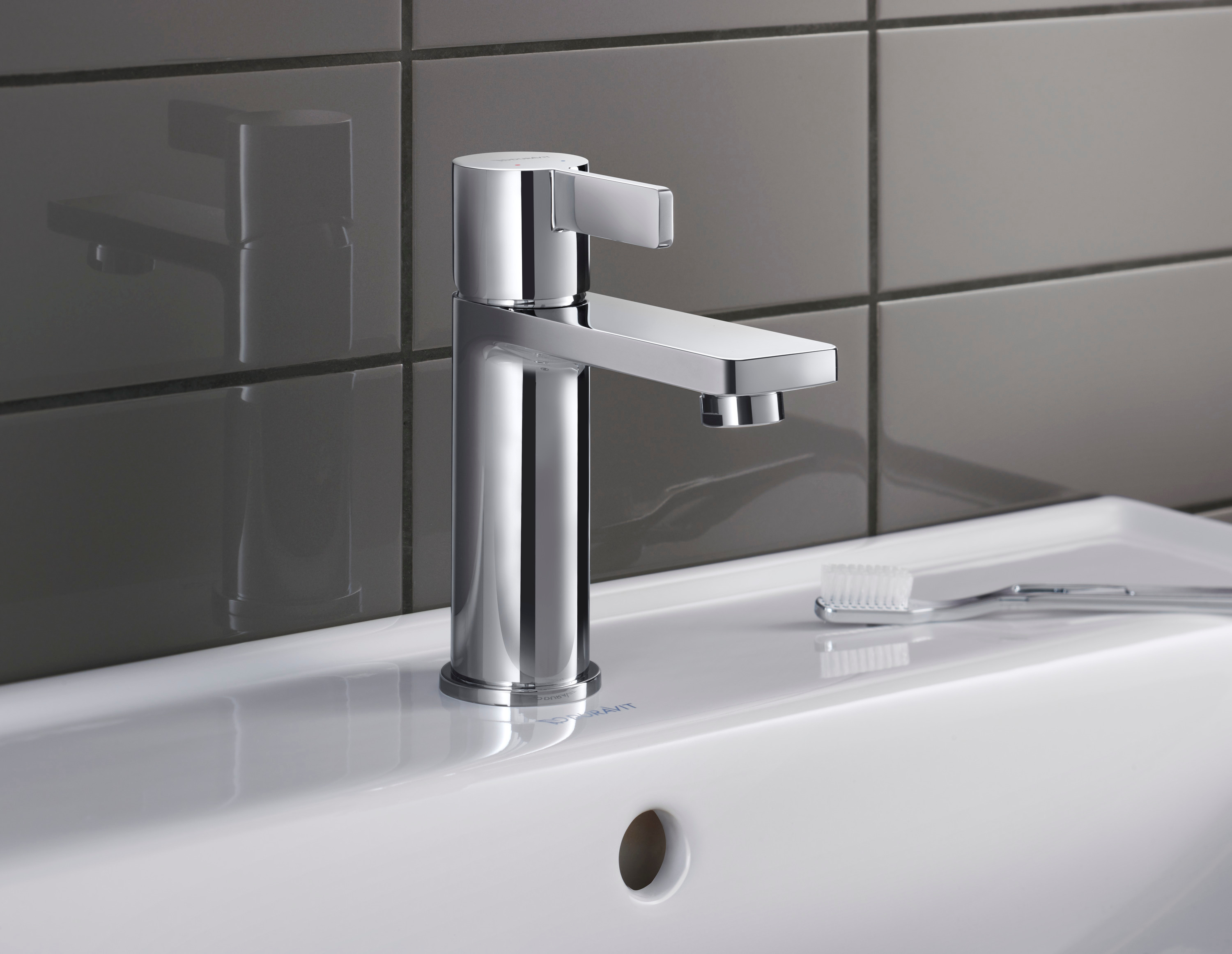 Duravit_D-Neo_IS_1499356_300.jpg