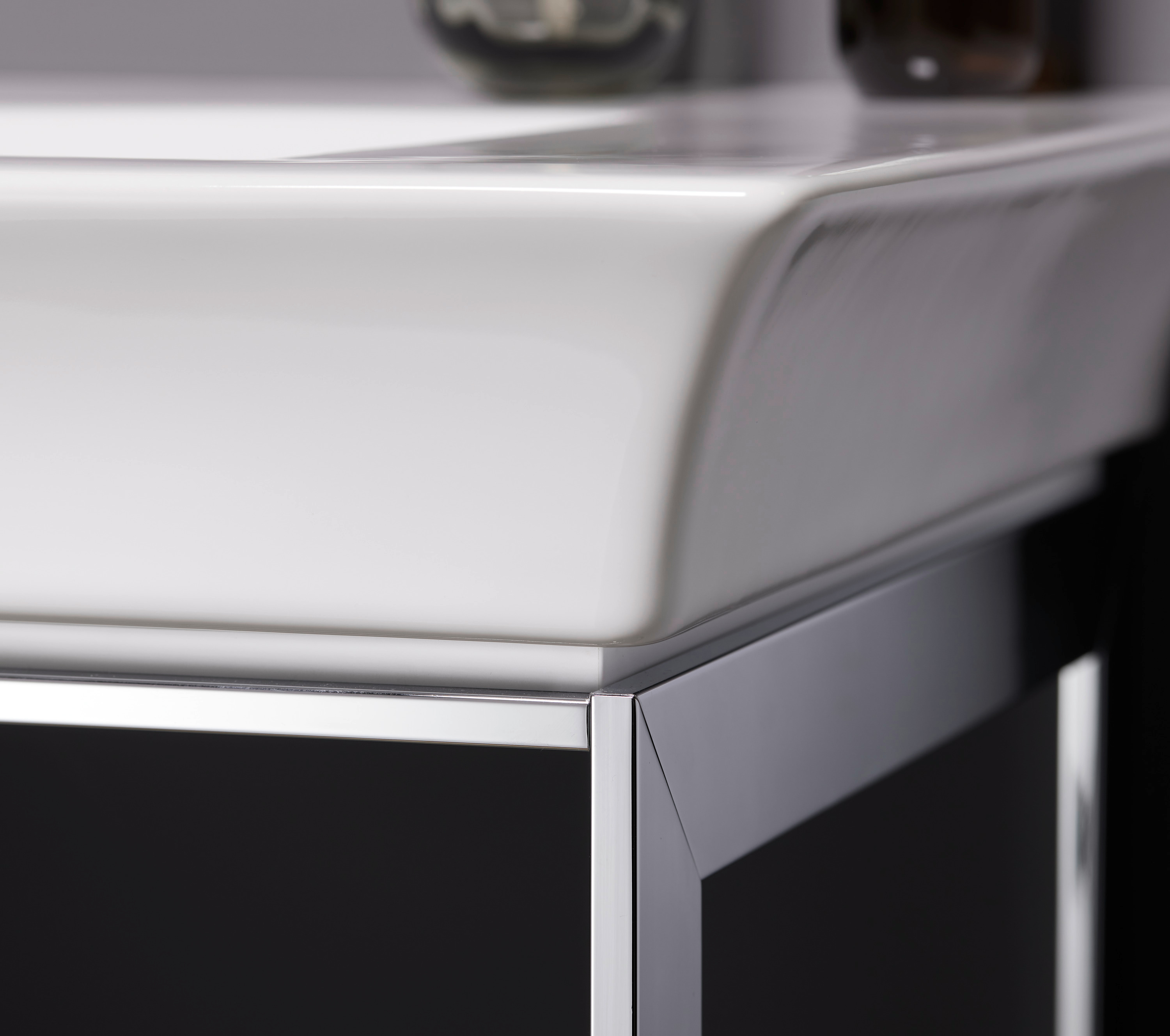 Duravit_White_Tulip_1960287_300.jpg