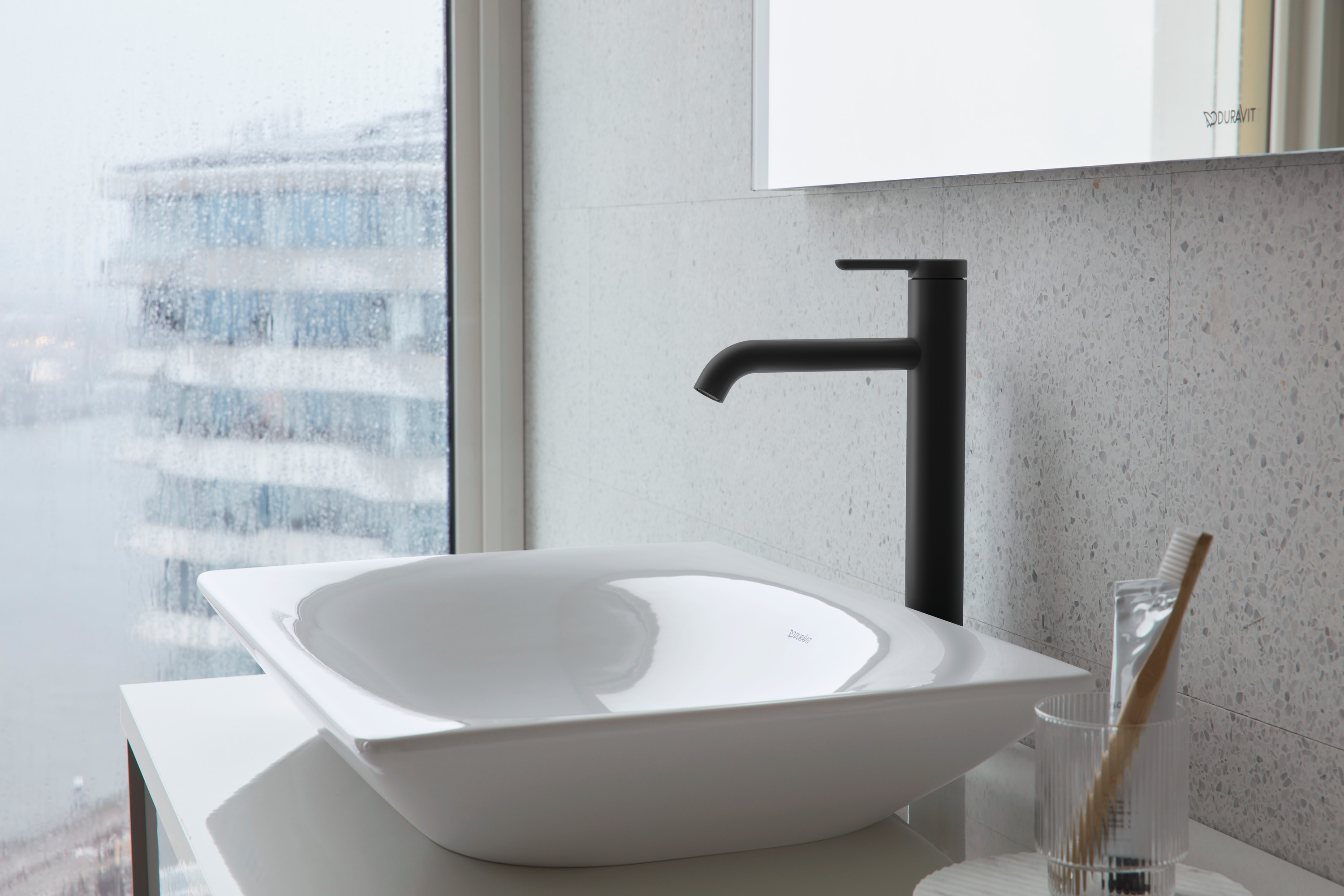 Duravit_XViu_Viu_C1_PE_1953179_300.jpg