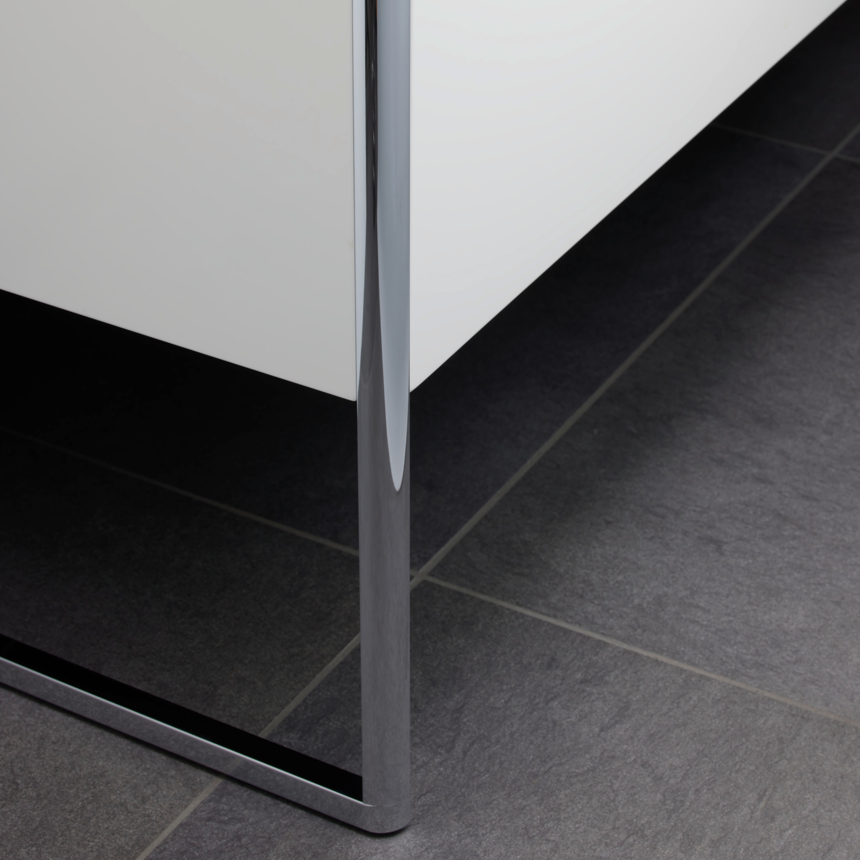 Duravit_XSquare_2125755_300.jpg