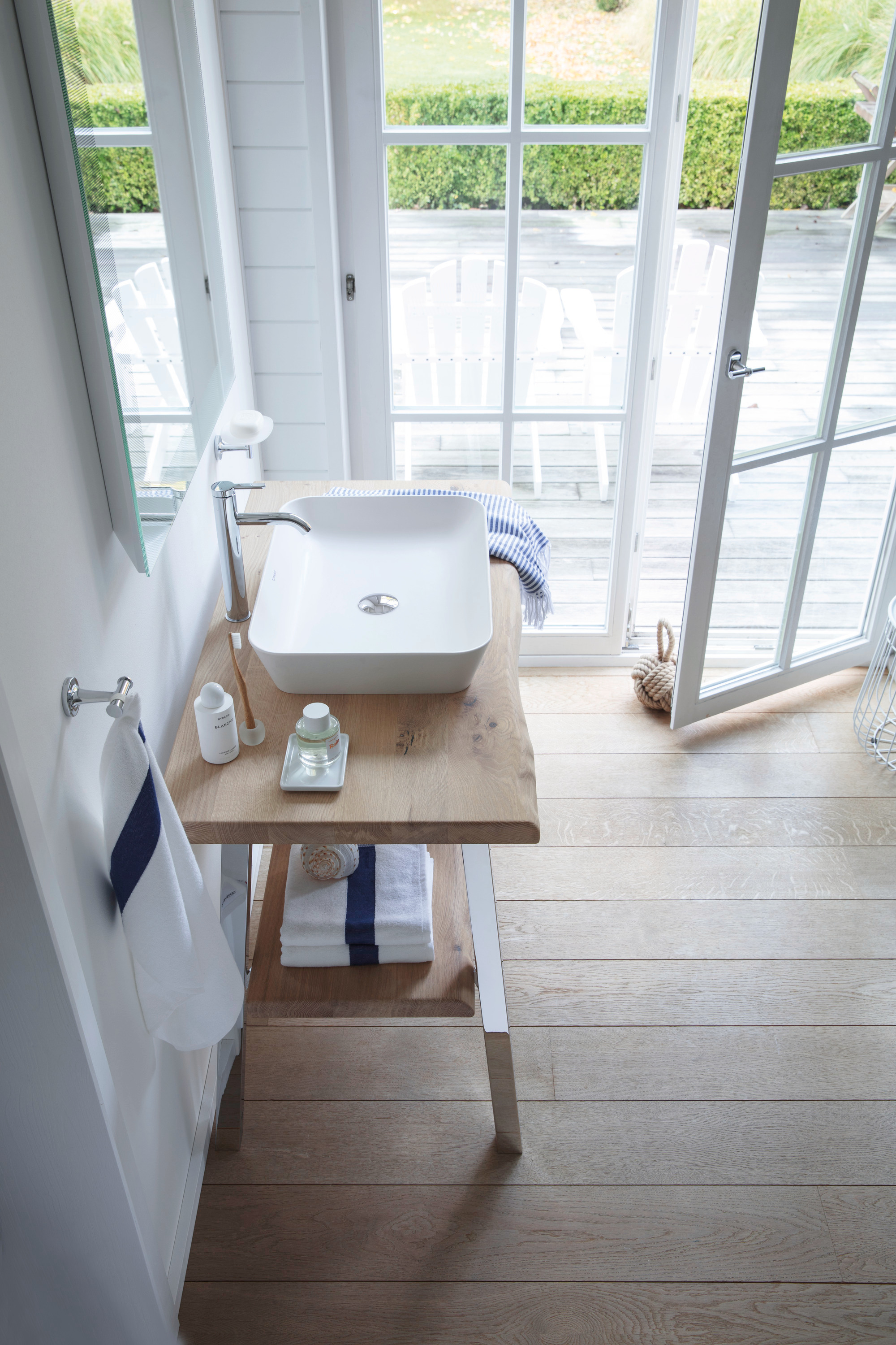 Duravit_Cape_Cod_PE_223035_300.jpg