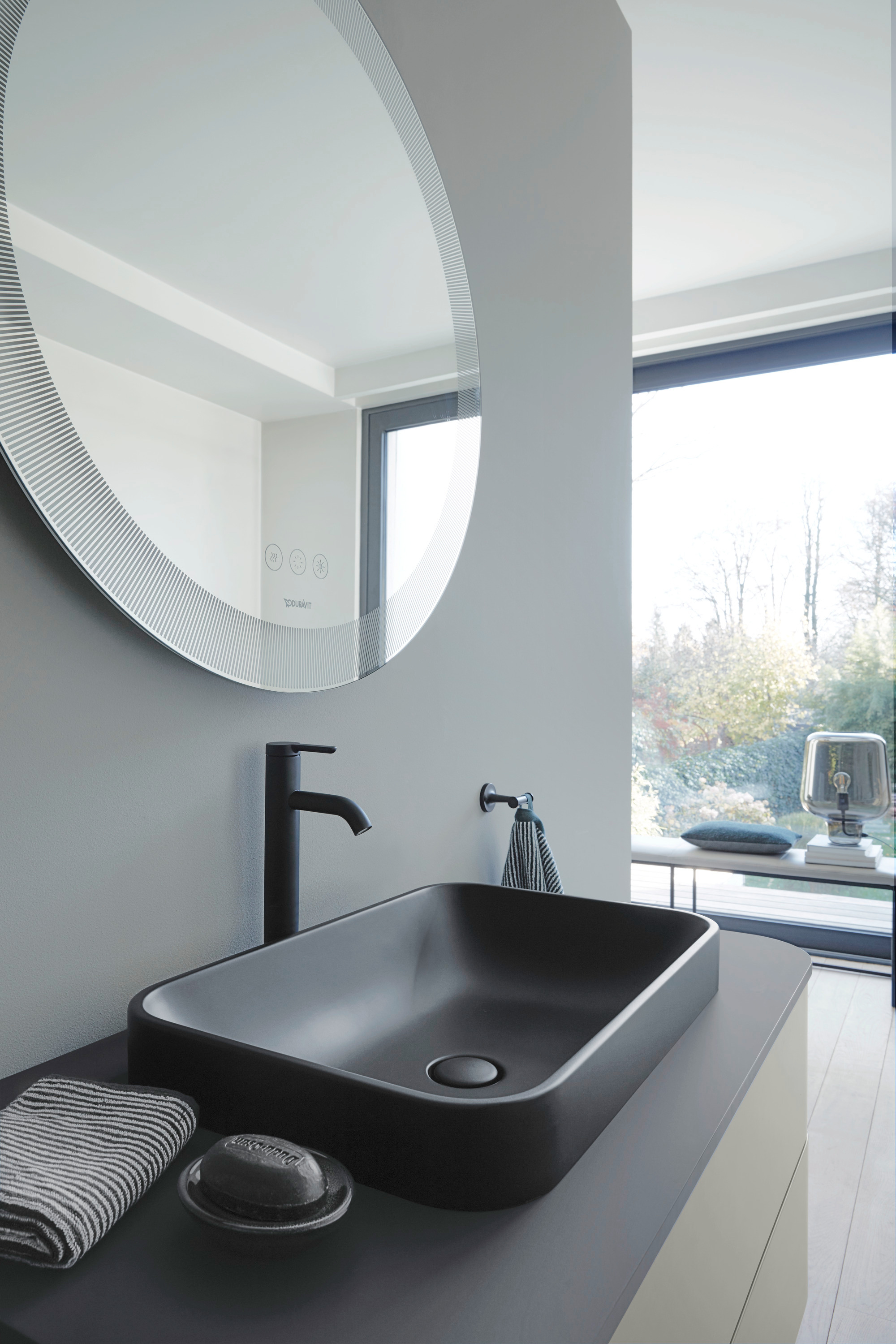 Duravit_Happy_D2_Plus_C1_DI_222511_300.jpg