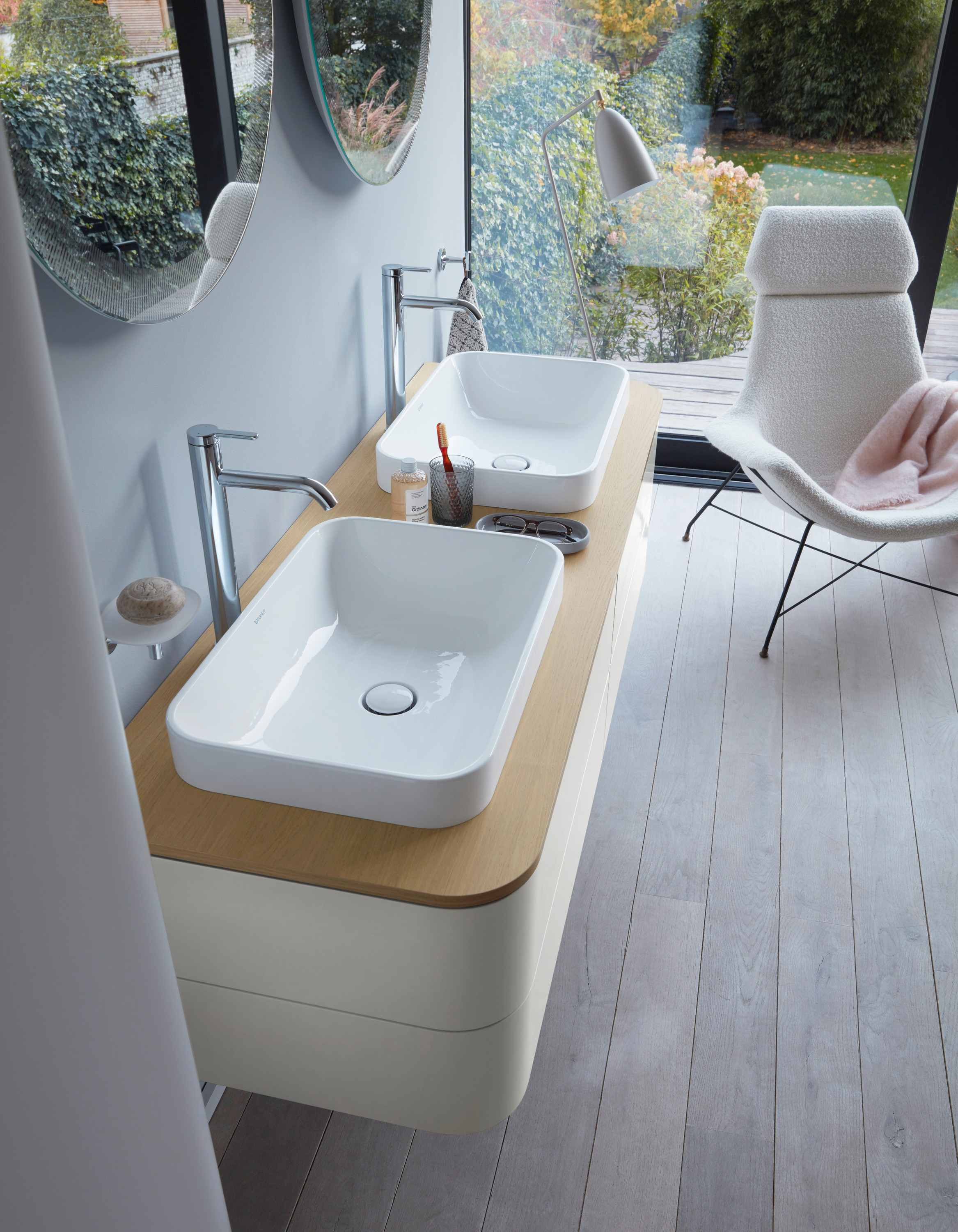 Duravit_Happy_D2_Plus_C1_Starck_T_PE_222504_300.jpg