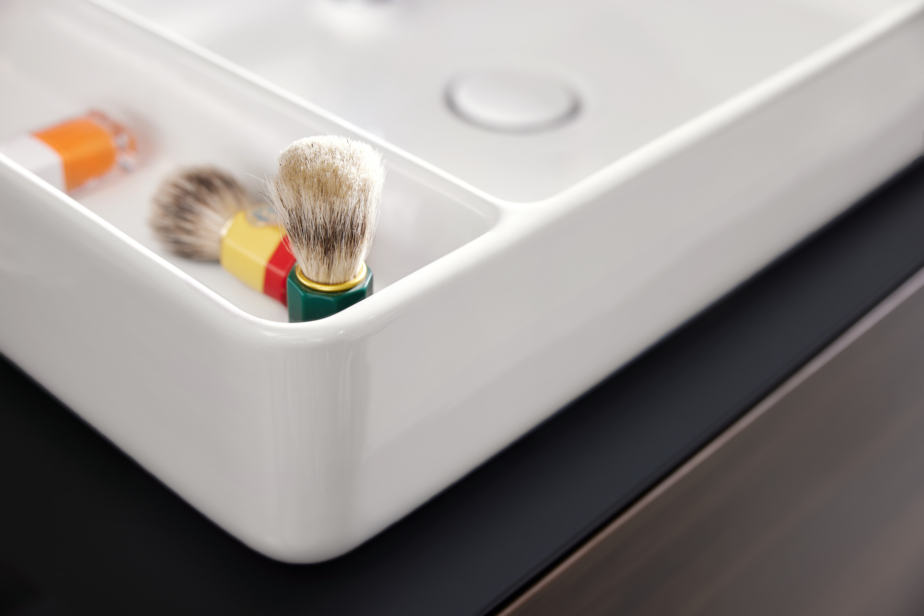 Duravit_Bento_Starck_Box_2704386_300.jpg