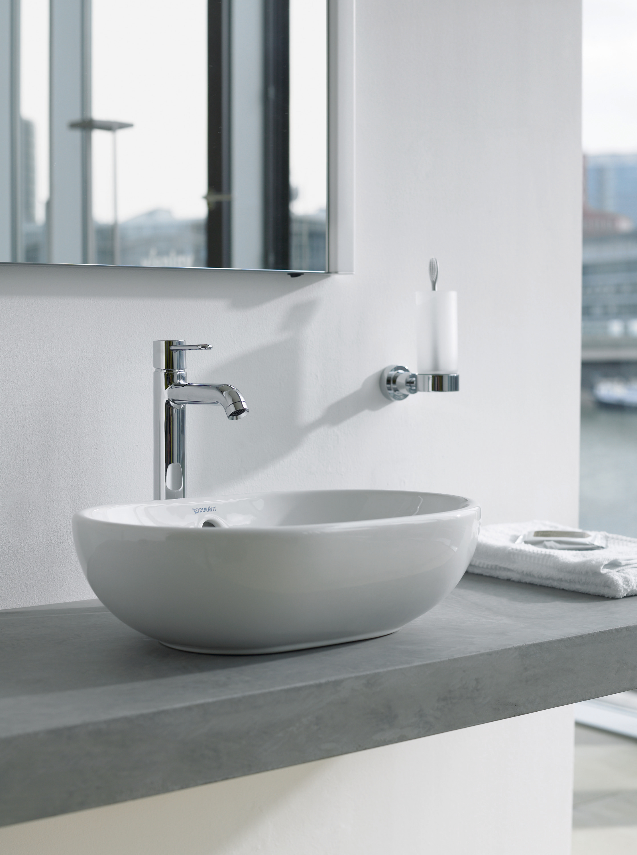 Duravit_Bathroom_Foster_PE_349698_300.jpg