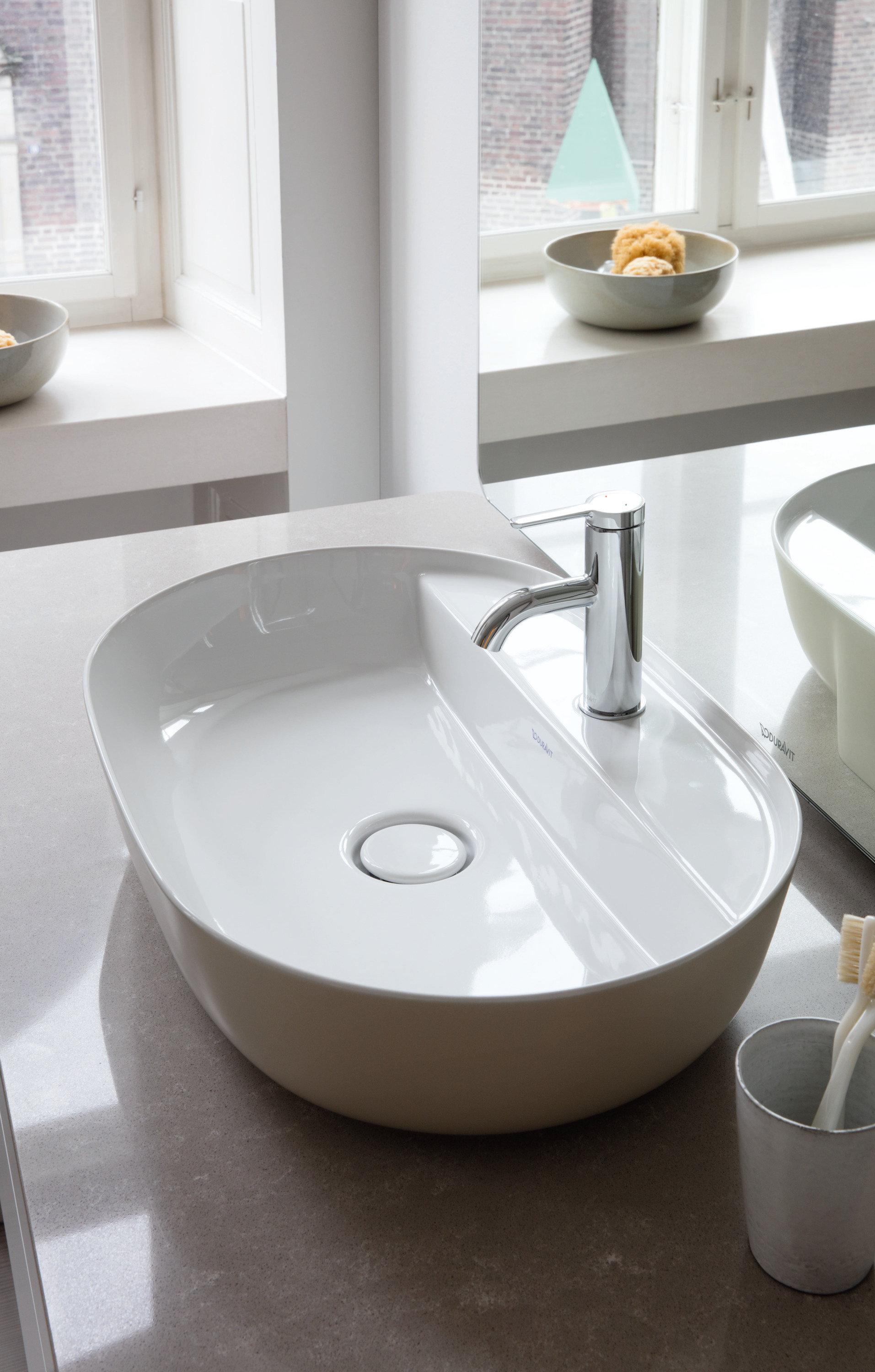 Duravit_Luv_DI_347230_300.jpg