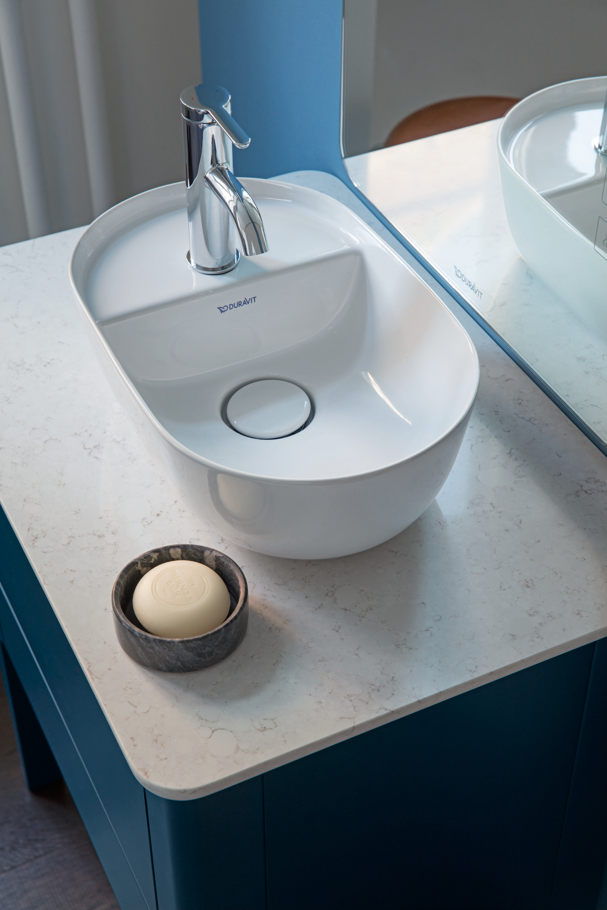 Duravit_Luv_DI_347282_300.jpg