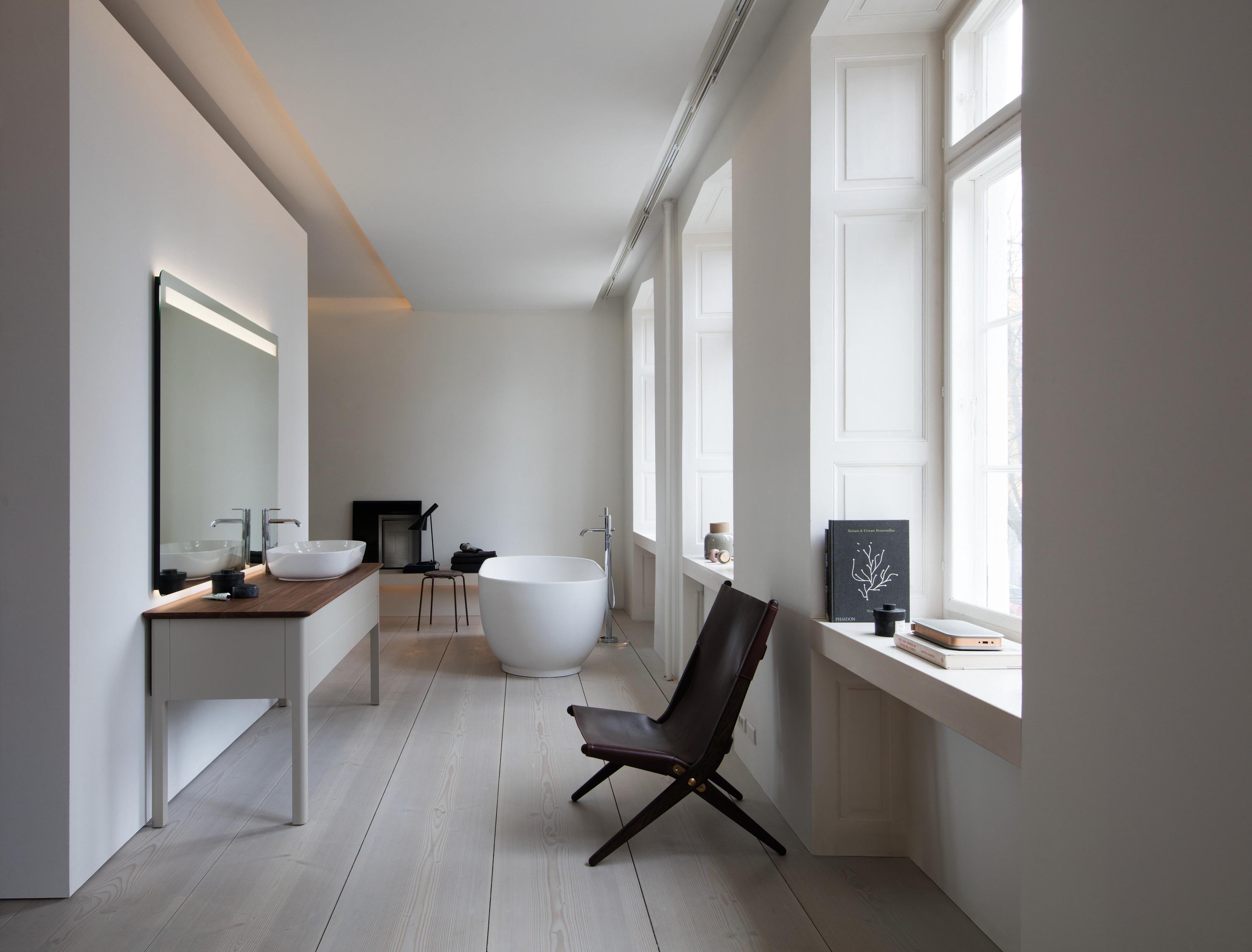 Duravit_Luv_ME_347269_300.jpg
