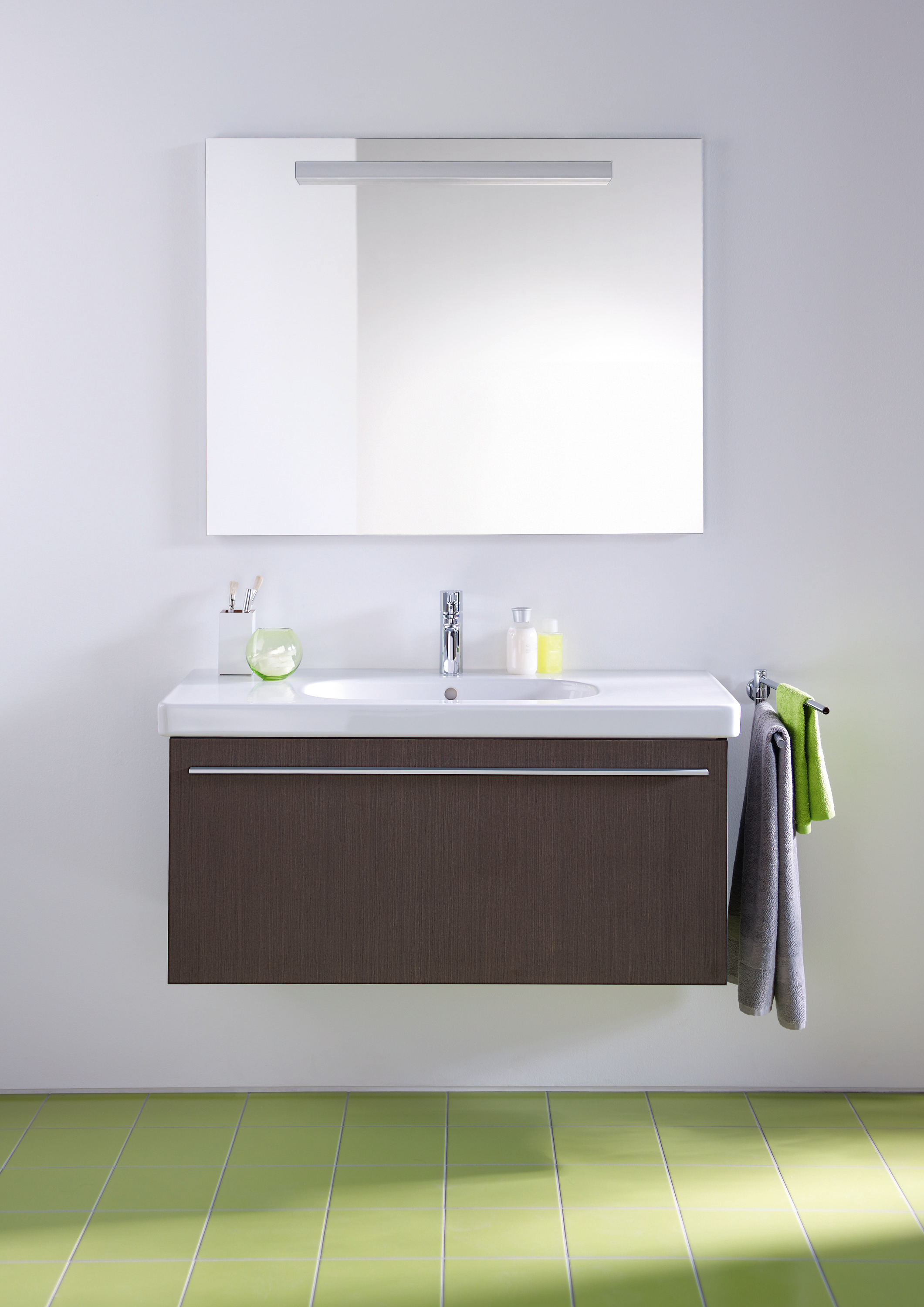 Duravit_D-Code_PE_360887_300.jpg