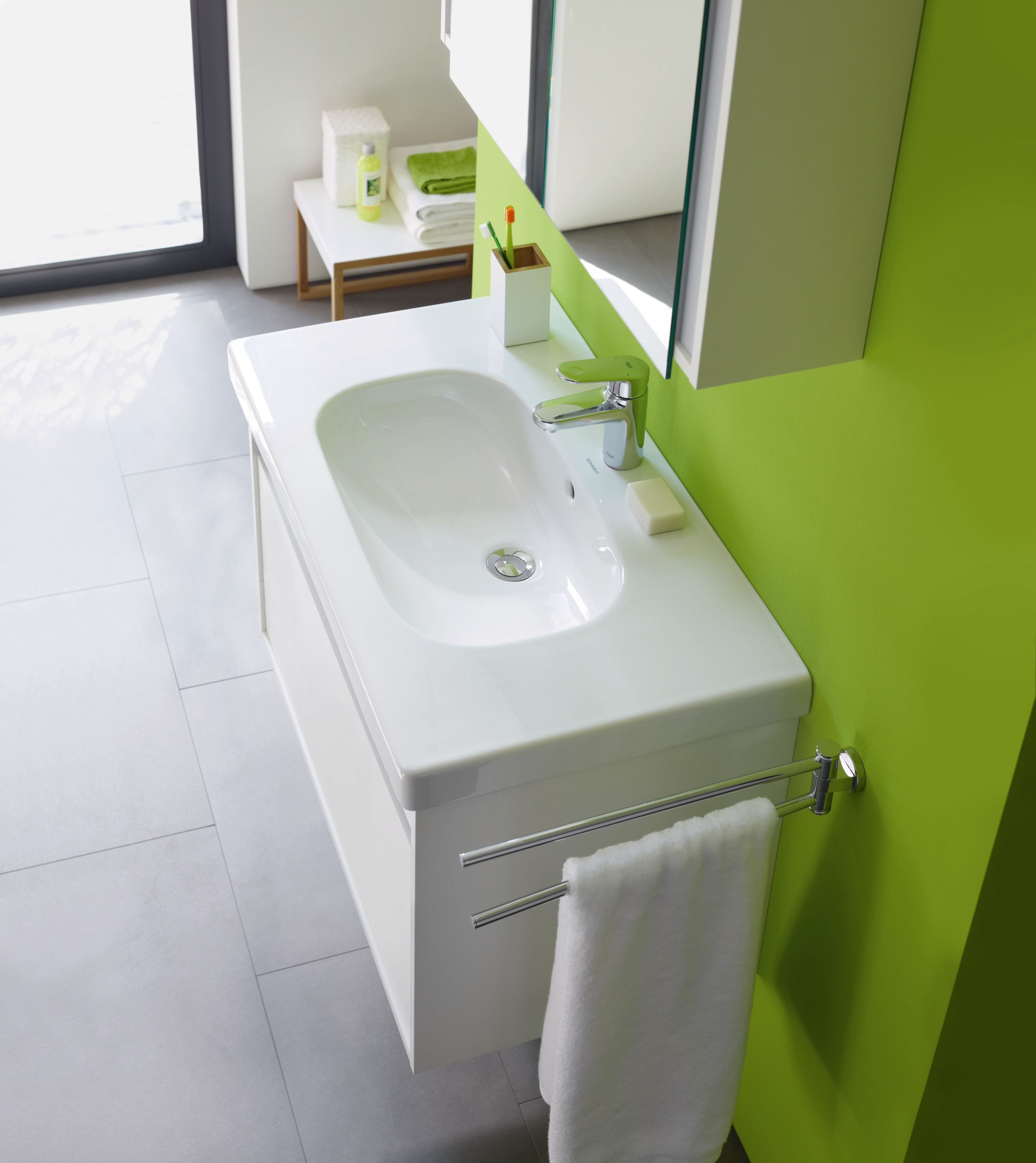 Duravit_D-Code_PE_370612_300.jpg