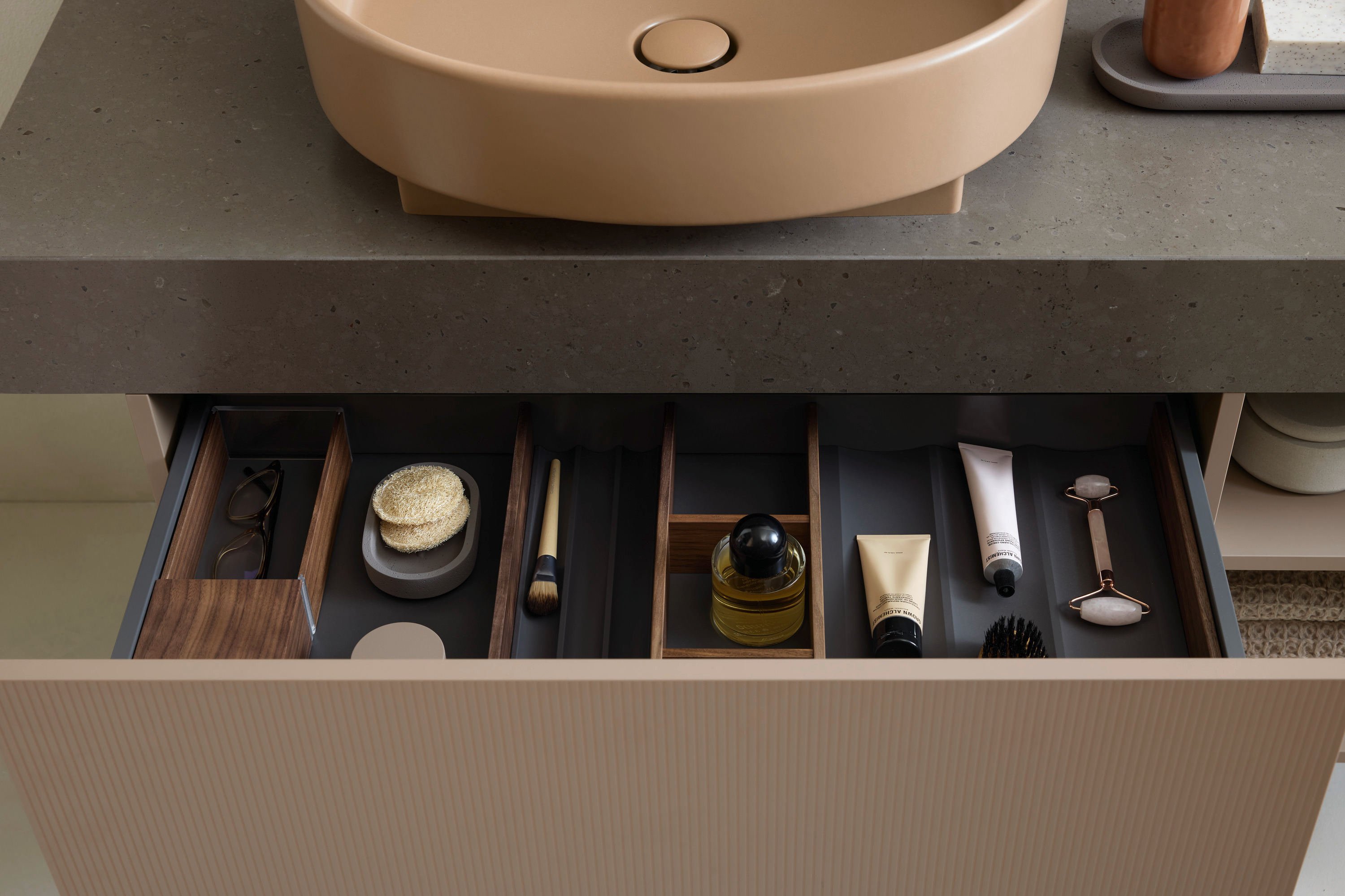 Duravit_Balcoon_3882886_300.jpg