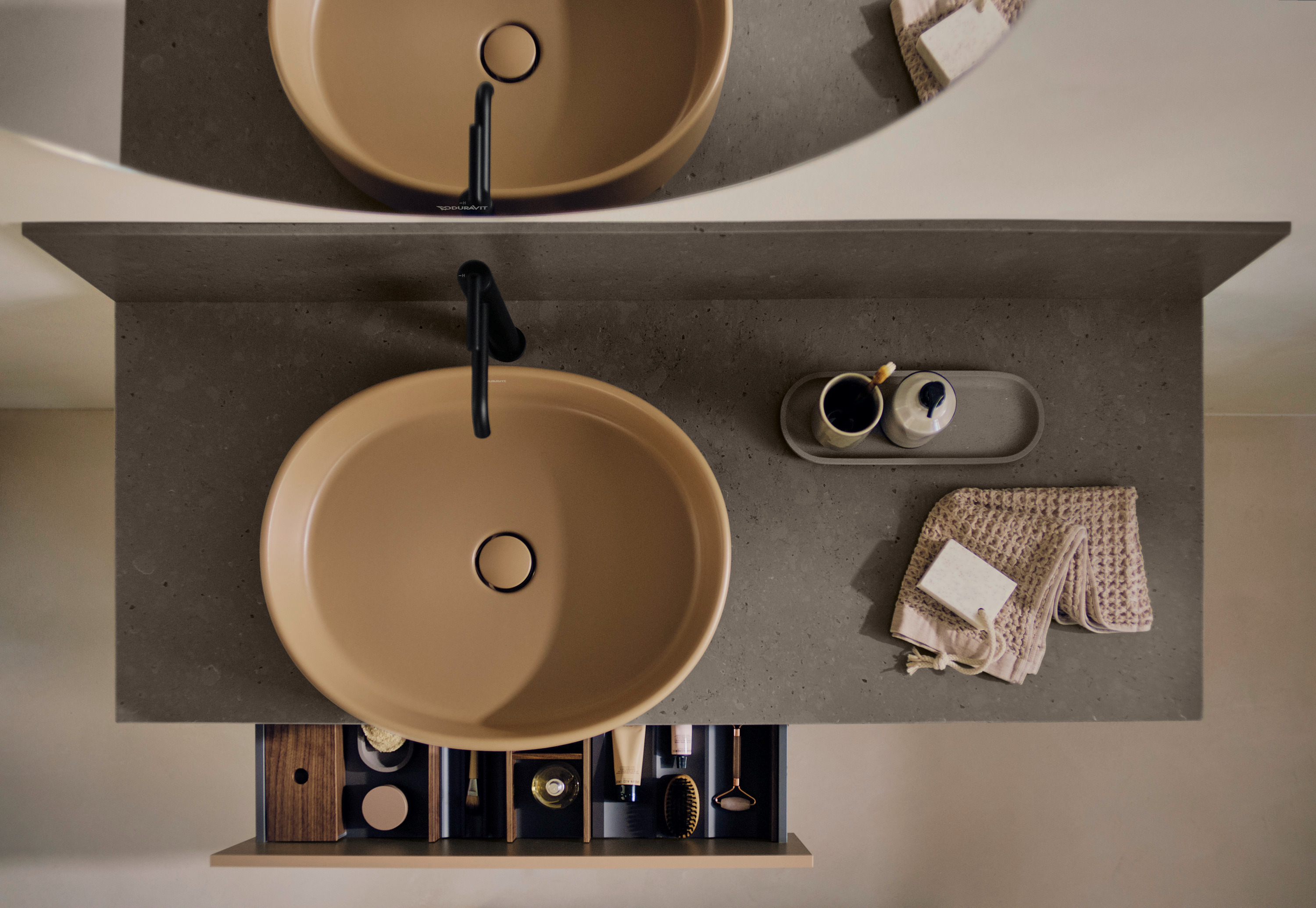 Duravit_Balcoon_3882891_300.jpg