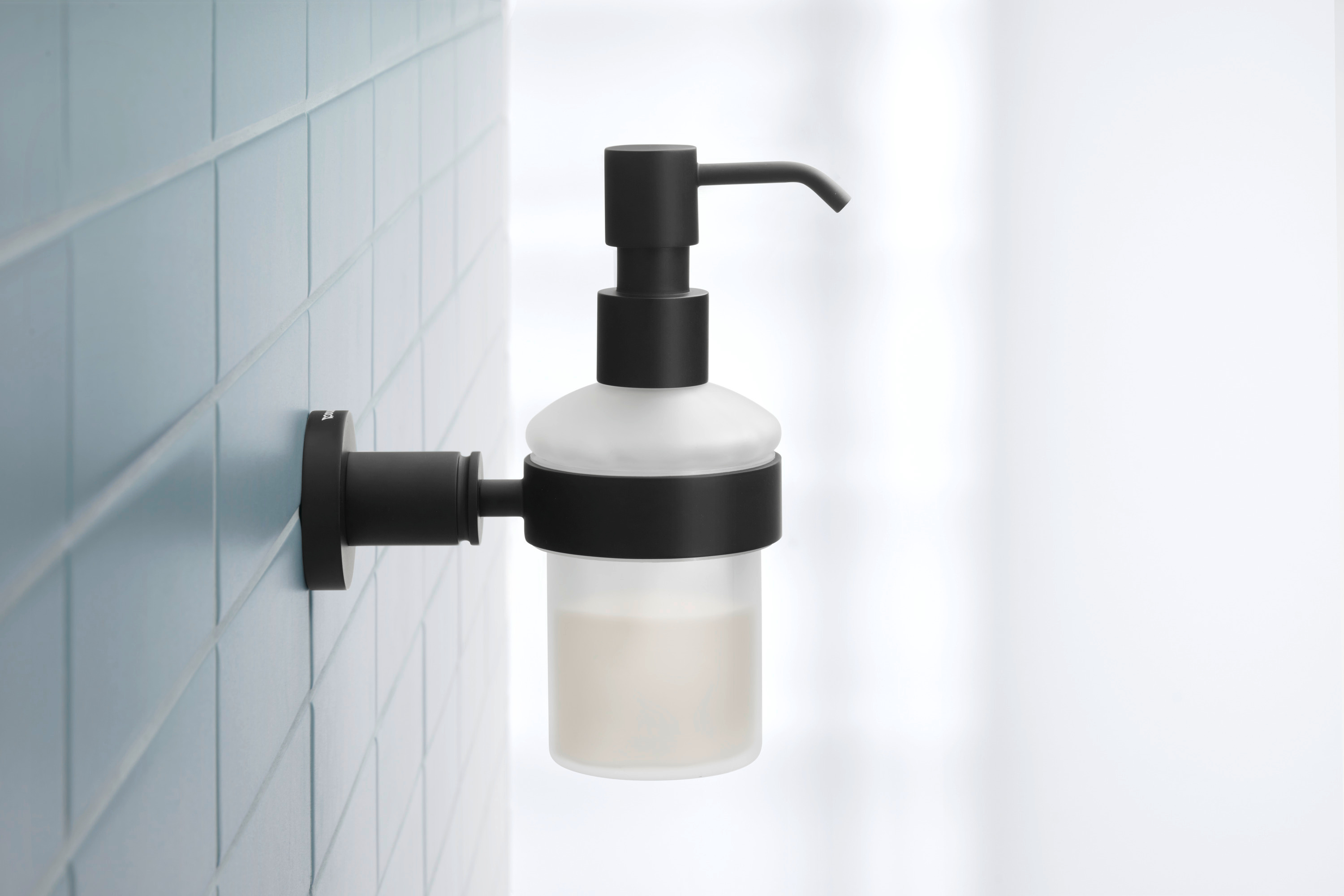 Duravit_D-Code_3827283_300.jpg